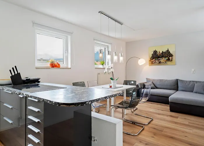 Near Bergisel Jump Apartment Innsbruck