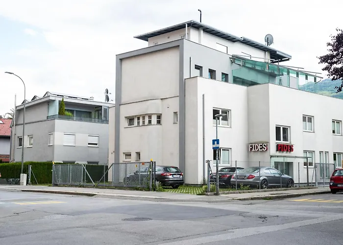 Apartment Near Bergisel Jump Innsbruck